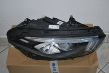 Laden Sie das Bild in den Galerie-Viewer, Frontscheinwerfer Mercedes-Benz W177 A1779063805 LED Rechts Headlight SCH2327330432ml