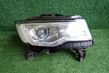 Laden Sie das Bild in den Galerie-Viewer, Frontscheinwerfer Jeep Grand Cherokee Wk2 68144708AG Rechts Headlight SCH2092548498aw