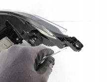 Load image into Gallery viewer, Frontscheinwerfer Renault Trafic 260102899R Rechts Scheinwerfer Headlight