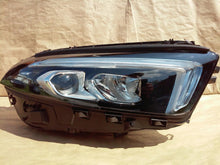 Laden Sie das Bild in den Galerie-Viewer, Frontscheinwerfer Mercedes-Benz A1779064703 A1779064803 LED Rechts oder Links SCH8036177513ta