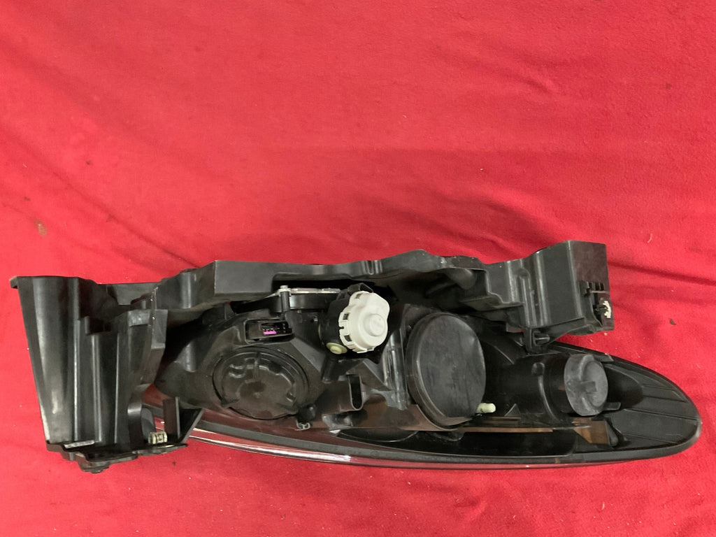 Frontscheinwerfer Renault Fluence 260608653R Xenon Links Scheinwerfer Headlight SCH3641137404kn