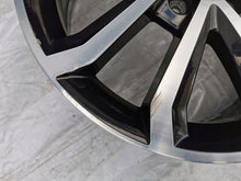 Load image into Gallery viewer, 1x Alufelge 17 Zoll 7.0&quot; 5x112 49ET 5E0601025J Skoda Octavia Iii Rim Wheel