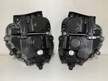 Laden Sie das Bild in den Galerie-Viewer, Frontscheinwerfer Hyundai Santa Fe Ein Stück (Rechts oder Links) Headlight SCH8028099607ix