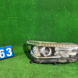 Frontscheinwerfer Toyota Hilux VIII Rechts Scheinwerfer Headlight SCH9946842669tp
