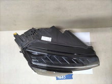 Laden Sie das Bild in den Galerie-Viewer, Frontscheinwerfer Skoda Karoq 57B941016D Rechts Scheinwerfer Headlight SCH9776872856fx