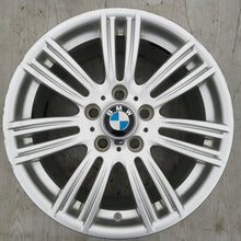 Load image into Gallery viewer, 1x Alufelge 17 Zoll 8.0" 5x120 53ET Glanz Silber 7845851 BMW 2 F22 1 F21 F23 F20 FEL8221892892rz
