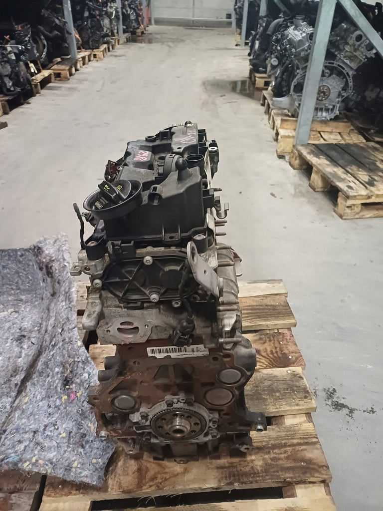 Motor Skoda VW Superb DFC 2.0 TDI 190PS 140kW 78TKm 2017 Diesel Unkomplett