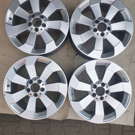 4x Alufelge 18 Zoll 8.0