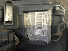 Load image into Gallery viewer, Frontscheinwerfer VW Passat 89315540 Rechts Scheinwerfer Headlight SCH5991184954jf