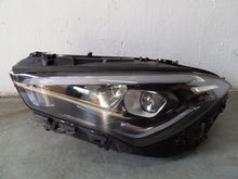 Laden Sie das Bild in den Galerie-Viewer, Frontscheinwerfer Mercedes-Benz Cla A1189062500 LED Rechts oder Links SCH3154449087iz