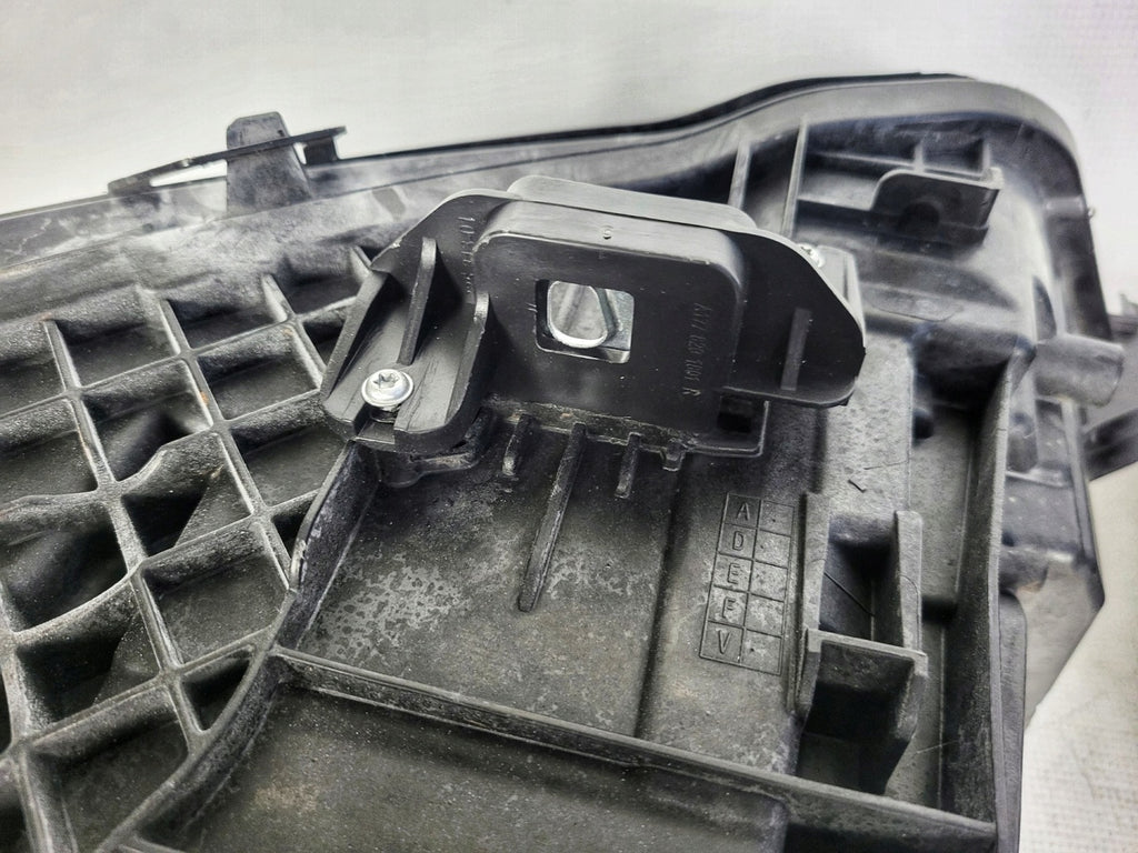 Frontscheinwerfer Mercedes-Benz Cla A1189068300 A1189068400 Ein Satz Headlight SCH2992526744rl