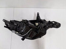 Laden Sie das Bild in den Galerie-Viewer, Frontscheinwerfer Peugeot 108 90144088 81150-0H150 Ein Stück (Rechts oder Links)