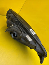 Laden Sie das Bild in den Galerie-Viewer, Frontscheinwerfer Volvo V60 II S60 III 32404679 LED Links Scheinwerfer Headlight SCH8192659653aq