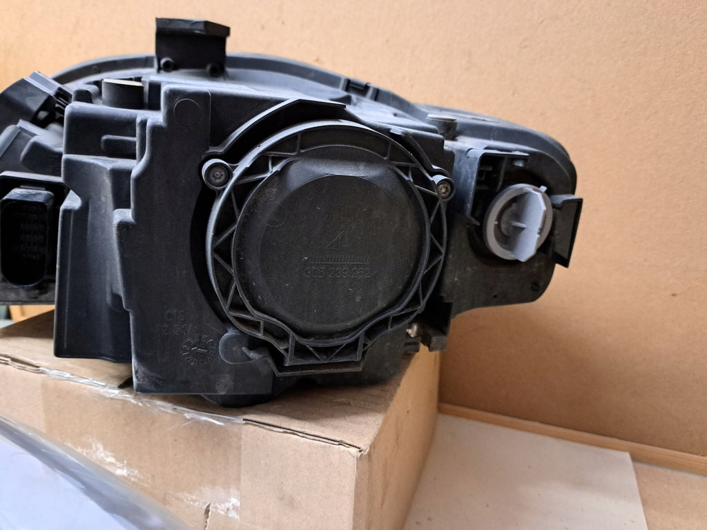 Frontscheinwerfer Audi A4 B7 8E0941003AM 8E0941004A Rechts oder Links SCH2839788017gr