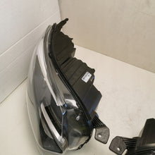 Load image into Gallery viewer, Frontscheinwerfer Opel Zafira Vivaro 9832836480 9832837680 Xenon Ein Satz SCH1438475939sr