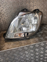 Laden Sie das Bild in den Galerie-Viewer, Frontscheinwerfer Daf 1ED01011601 1835874 Links Scheinwerfer Headlight SCH1818856791qz
