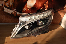 Laden Sie das Bild in den Galerie-Viewer, Frontscheinwerfer Mercedes-Benz Vito W447 A4479069700A4479069700 LED Links SCH1565850951xa