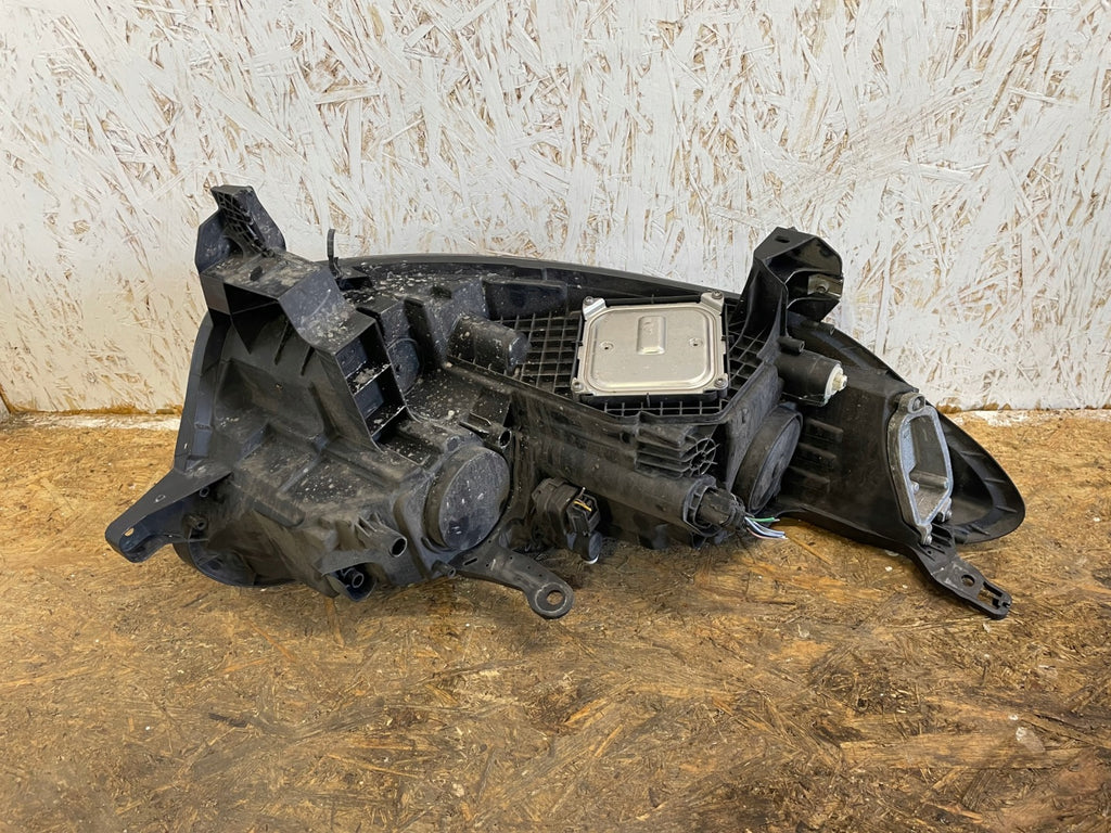 Frontscheinwerfer Renault Kadjar 260608385R Links Scheinwerfer Headlight SCH6062844025lk