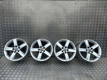 Laden Sie das Bild in den Galerie-Viewer, 4x Alufelge 16 Zoll 7.0" 5x112 46ET Glanz Silber 8K0071496 Audi Rim Wheel FEL2377941106si