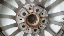 Load image into Gallery viewer, 1x Alufelge 18 Zoll 3.5" 5x112 6861224 BMW 7 G11 G12 Rim Wheel FEL8043067029lr