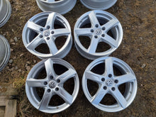 Laden Sie das Bild in den Galerie-Viewer, 4x Alufelge 16 Zoll 6.5" 5x112 41ET Glanz Silber KBA51975 VW Passat Rim Wheel FEL7499095281ev