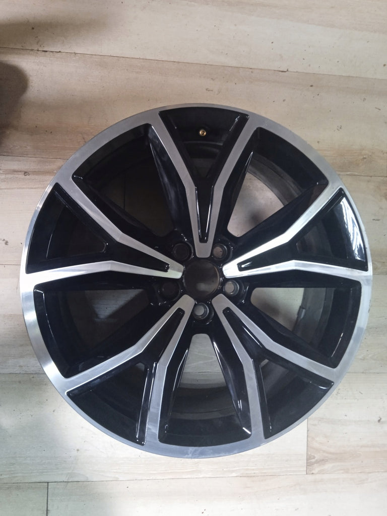 1x Alufelge 18 Zoll 7.0" 5x112 VW T-Roc Rim Wheel FEL2858022670yv