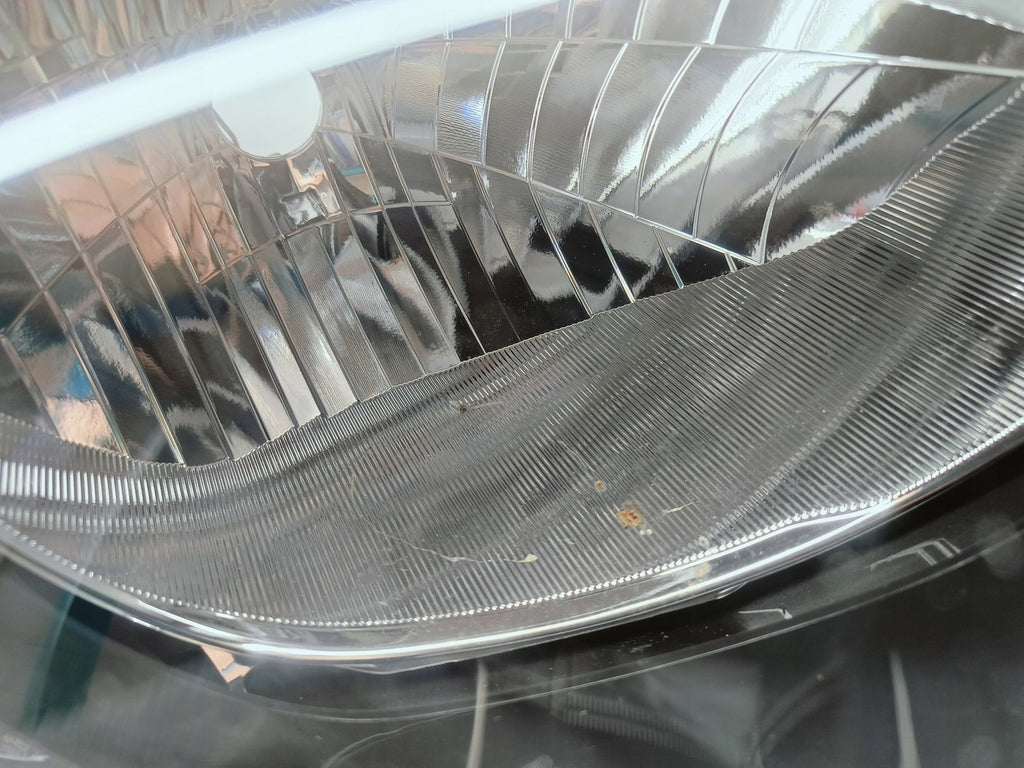 Frontscheinwerfer Mazda 2 DB5J-51030 Rechts Scheinwerfer Headlight SCH8305135312ti