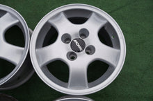 Laden Sie das Bild in den Galerie-Viewer, 4x Alufelge 15 Zoll 7.0" 4x100 37ET Matt Silber 7R5704Q3 Opel Corsa E D FEL9886862997ei