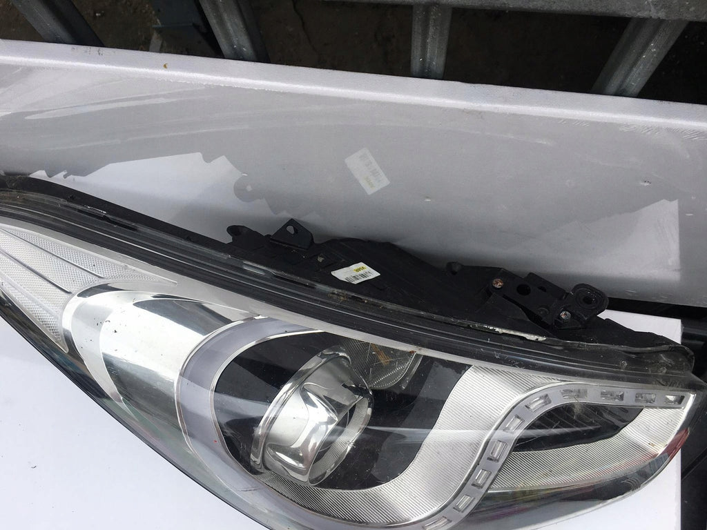 Frontscheinwerfer Hyundai I40 XENON Rechts Scheinwerfer Headlight