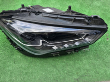 Laden Sie das Bild in den Galerie-Viewer, Frontscheinwerfer Mercedes-Benz Cla A1189061401 Full LED Rechts Headlight SCH4588578454od