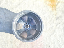 Load image into Gallery viewer, 1x Alufelge 18 Zoll 8.0" 5x112 46ET Glanz 8Y0601025CP Audi A3 Rim Wheel FEL6912601913ie