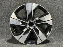 Load image into Gallery viewer, 1x Alufelge 18 Zoll 31680199 Volvo V60 Cross Country Rim Wheel FEL8372631105vy