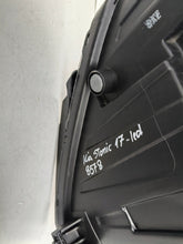 Laden Sie das Bild in den Galerie-Viewer, Frontscheinwerfer Kia Stonic 92101-H8 Links Scheinwerfer Headlight