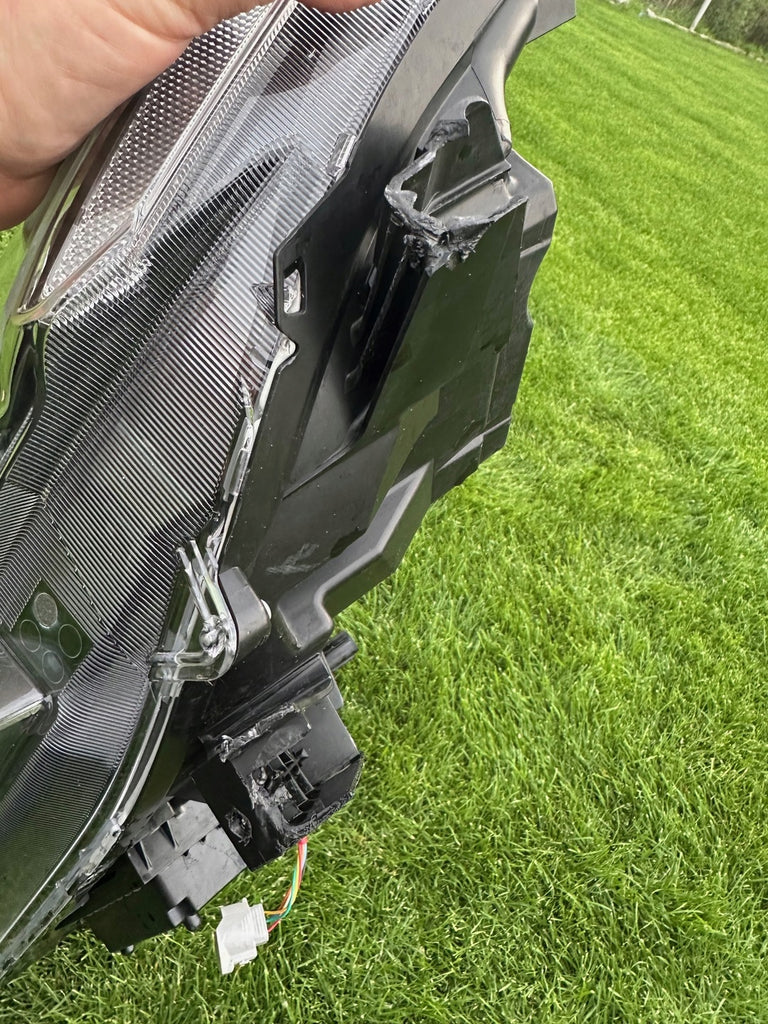 Frontscheinwerfer Mitsubishi Eclipse Cross I 8301D185 LED Rechts oder Links