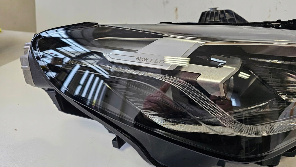 Frontscheinwerfer BMW 2 5A4224807 EES41BQ Rechts Scheinwerfer Headlight SCH3686515307oo