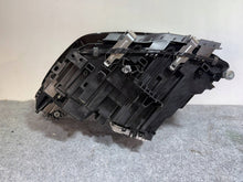 Laden Sie das Bild in den Galerie-Viewer, Frontscheinwerfer BMW 5 5A798D2-08 LE22A6494 Rechts Scheinwerfer Headlight SCH1186962676rb