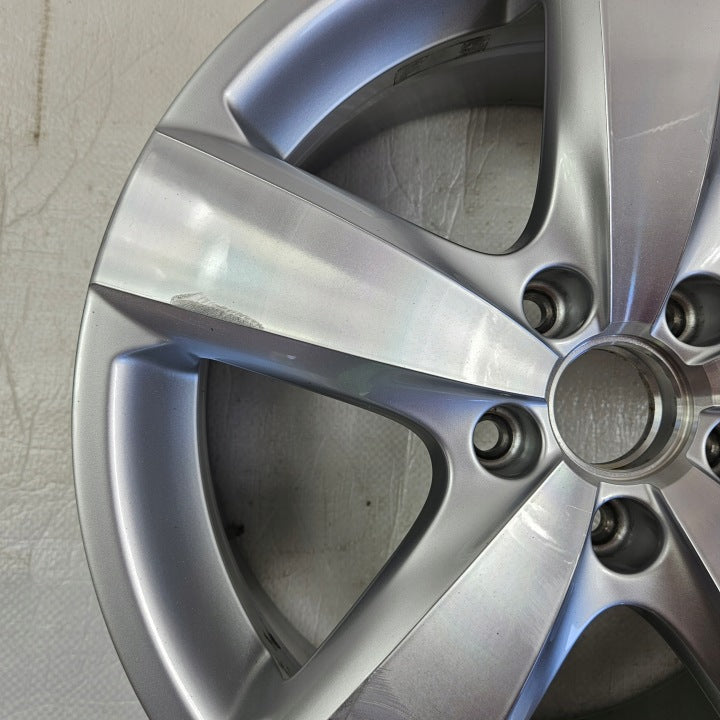 1x Alufelge 17 Zoll 6.5" 5x112 33ET 5N0601025L VW Tiguan Passat B8 Sharan Touran FEL2777674712kn