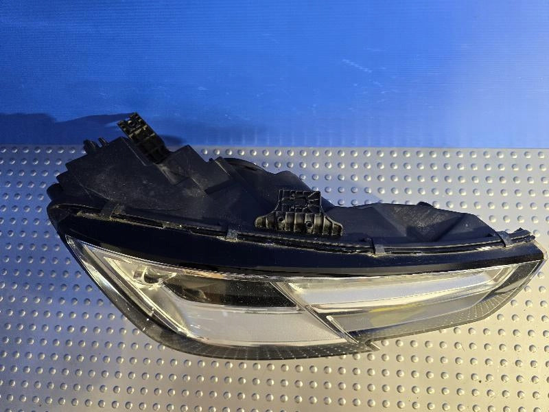 Frontscheinwerfer Audi A4 8W0941006 LED Rechts Scheinwerfer Headlight