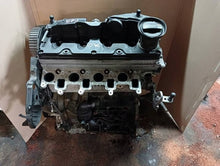 Laden Sie das Bild in den Galerie-Viewer, Motor Skoda Superb II CFJ 2.0 TDI 2011 Diesel Engine Unkomplett MOT6404232106bw