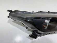 Load image into Gallery viewer, Frontscheinwerfer Toyota IV Yaris Rechts Scheinwerfer Headlight SCH1375497315wy