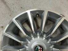 Laden Sie das Bild in den Galerie-Viewer, 1x Alufelge 16 Zoll 7.0" 4x98 39ET Glanz Silber 156099917 Alfa Romeo Mito