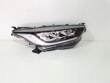 Laden Sie das Bild in den Galerie-Viewer, Frontscheinwerfer Toyota 4 Yaris GRG28041534 LED Rechts Scheinwerfer Headlight SCH9300124941vx