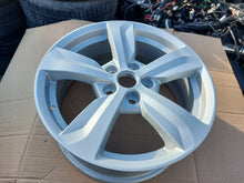 Load image into Gallery viewer, 1x Alufelge 17 Zoll 7.0" 5x114.3 47ET 52910-R5120 Kia Rim Wheel FEL4129137028qo