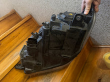 Load image into Gallery viewer, Frontscheinwerfer VW Passat Cc 3C8941752 Rechts Scheinwerfer Headlight