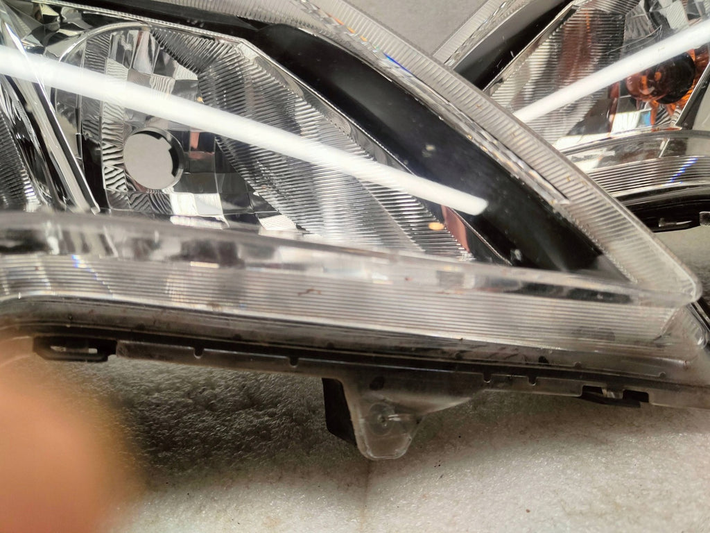 Frontscheinwerfer Mitsubishi Space Star Ein Satz Scheinwerfer Headlight SCH9211591055od