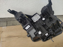 Laden Sie das Bild in den Galerie-Viewer, Frontscheinwerfer Skoda 5LB941009 LED Links Scheinwerfer Headlight SCH1641624701go