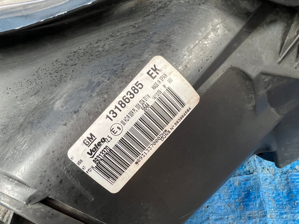 Frontscheinwerfer Opel Corsa D 13186385EK Links Scheinwerfer Headlight