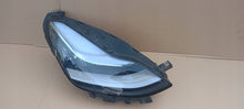 Laden Sie das Bild in den Galerie-Viewer, Frontscheinwerfer Tesla Model 3 1077376-00-C LED Rechts Scheinwerfer Headlight