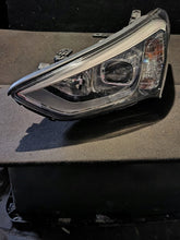 Laden Sie das Bild in den Galerie-Viewer, Frontscheinwerfer Hyundai Santa III 2W92L-DM009 LED Rechts oder Links