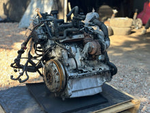 Load image into Gallery viewer, Motor VW T5 BNZ 2.5 TDI 131PS 96kW Diesel Engine Komplett MOT9246835724zu